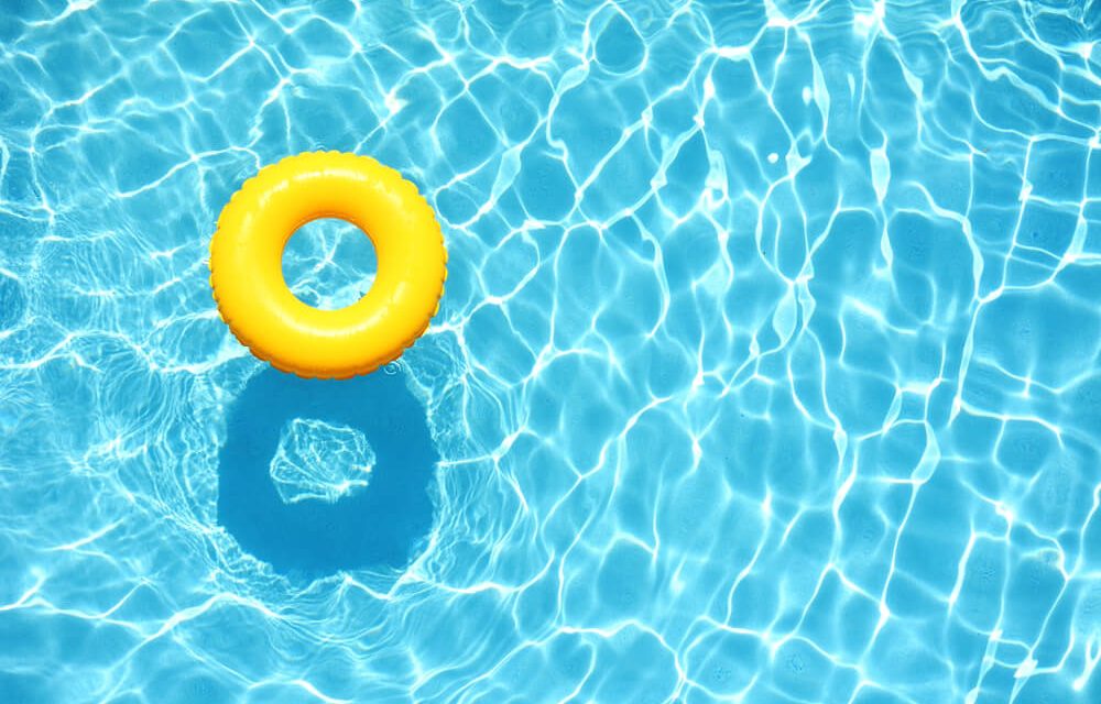 Tipos de piscinas: conheça a ideal para sua casa